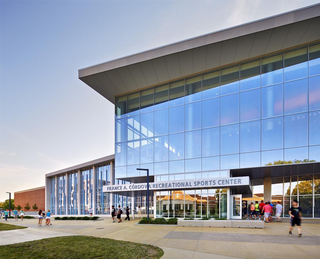Union Club Hotel Purdue West Lafayette Exterior photo